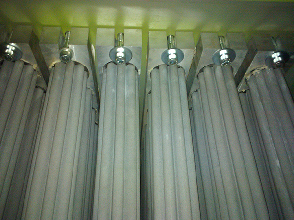 塑燒板除塵器 塑燒板除塵器